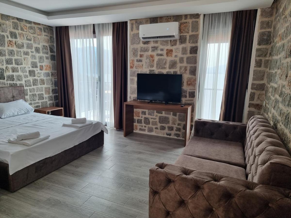 Agape Rose Hotel エクステリア 写真
