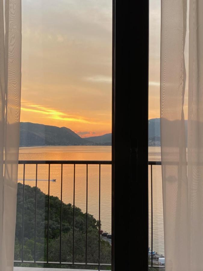 Agape Rose Hotel エクステリア 写真